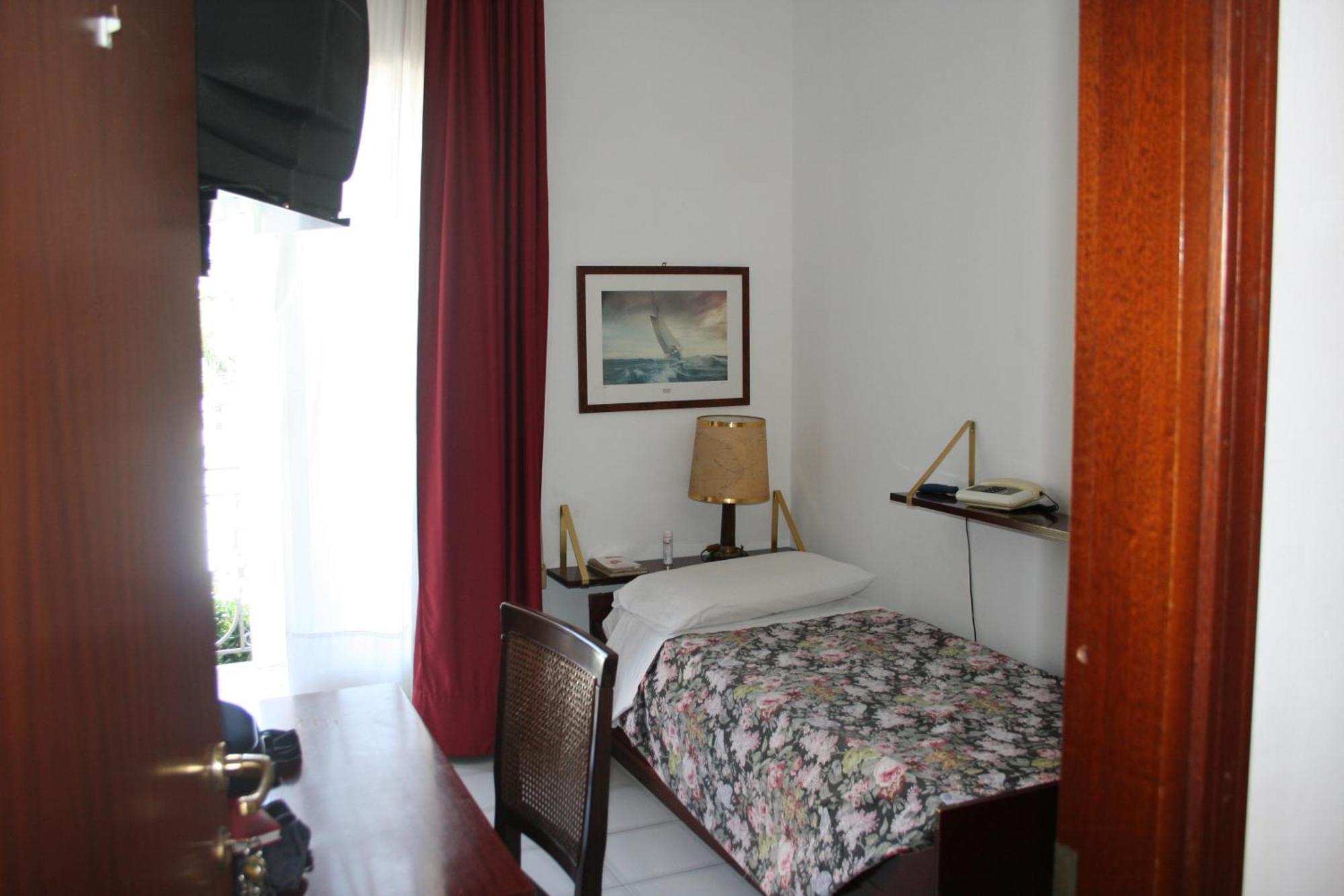 Hotel Rosalia Bordighera Zewnętrze zdjęcie