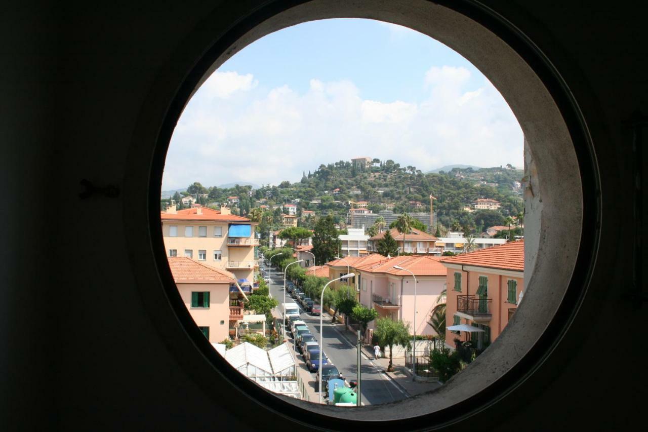 Hotel Rosalia Bordighera Zewnętrze zdjęcie
